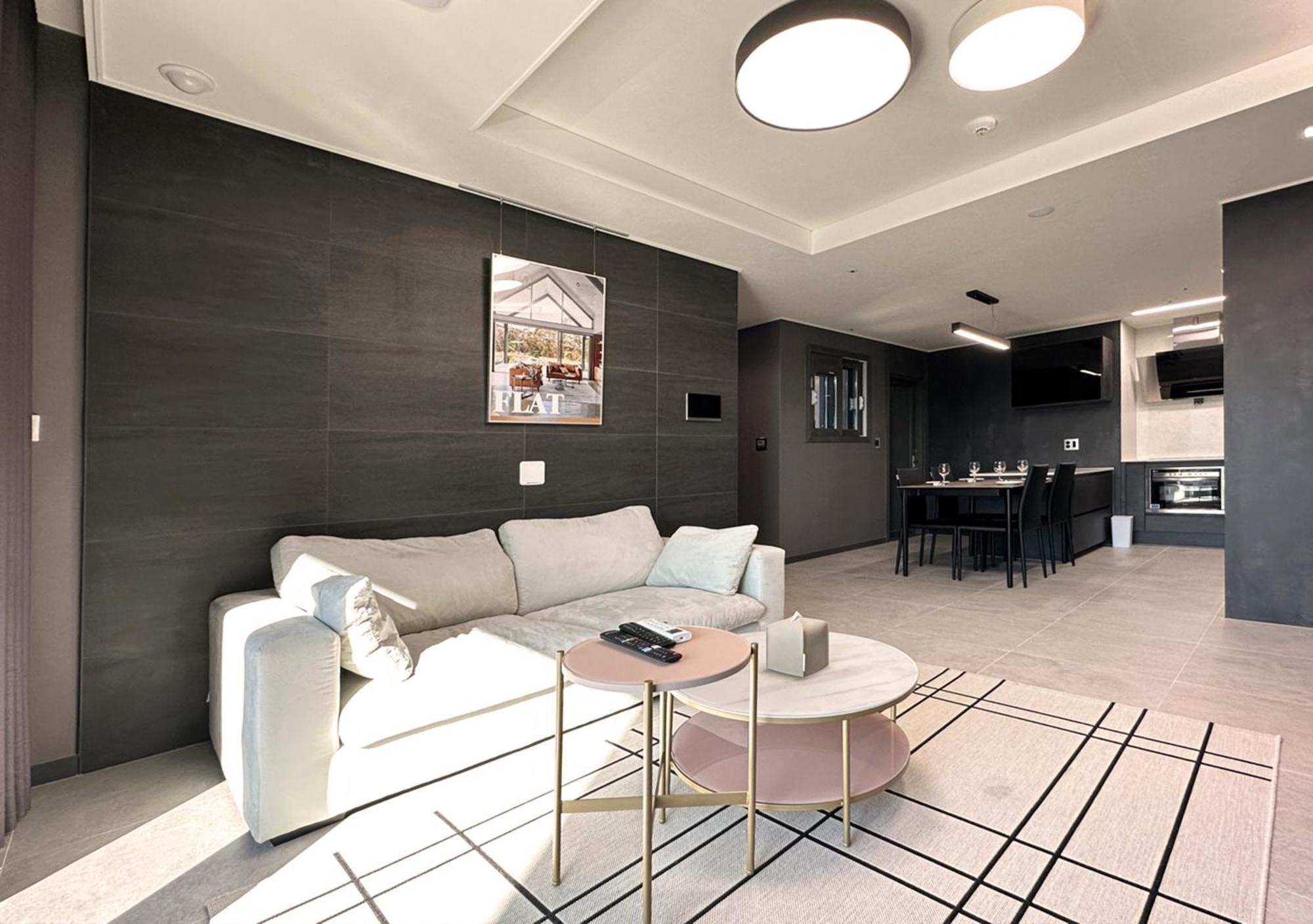 Aparthotel Y Collection By Uh Flat Osiria Pusan Zewnętrze zdjęcie
