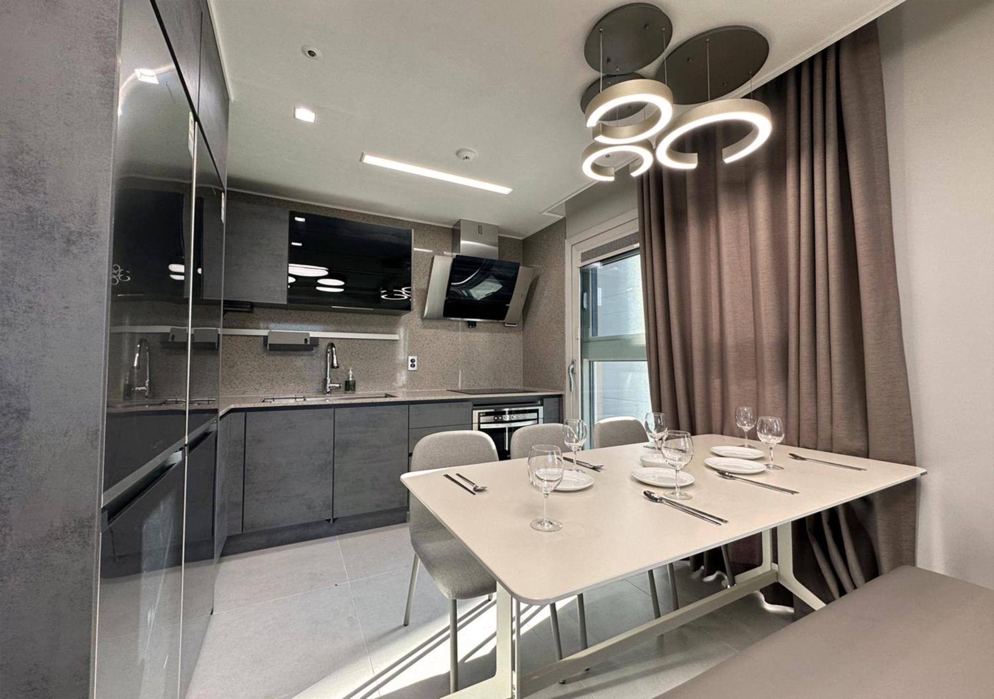 Aparthotel Y Collection By Uh Flat Osiria Pusan Zewnętrze zdjęcie